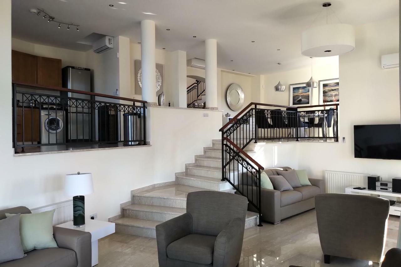 Villa Hermiona Kouklia Exteriér fotografie